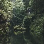 Mezni Louka Хренско