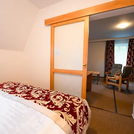 Mezni Louka Hotel 3*